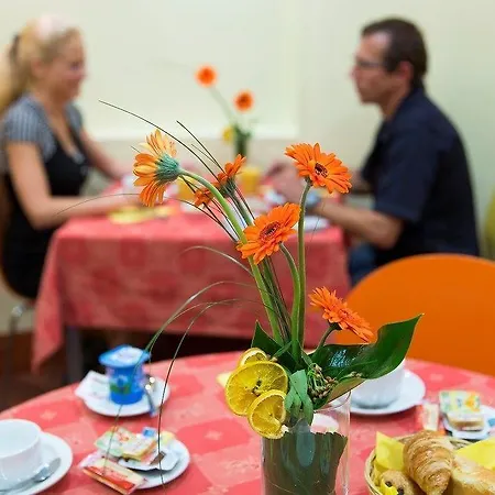 Hotel Grand Lila